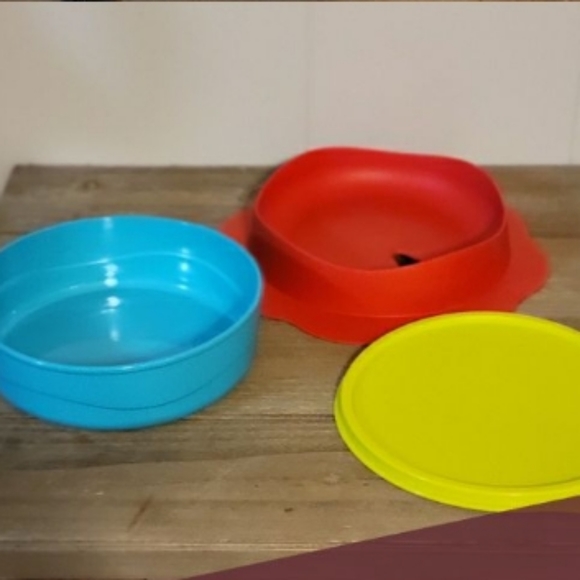 Tupperware Children's Kid's Feeding Dish Bowl w/ Suction Cup Base & Seal Primary - Picture 7 of 16